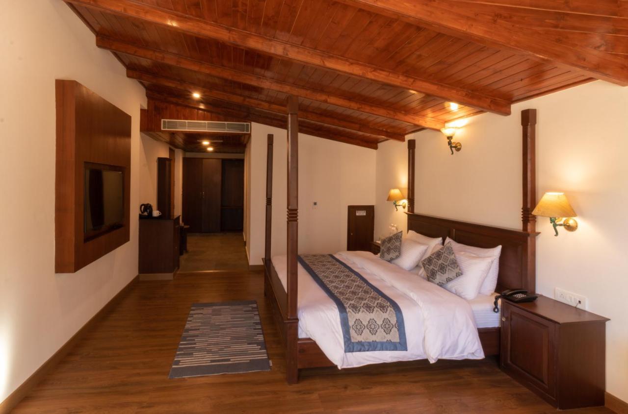Aloka Resort Manāli Exteriér fotografie